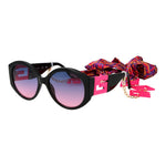 Load image into Gallery viewer, Guess Black Plastic Sunglasses