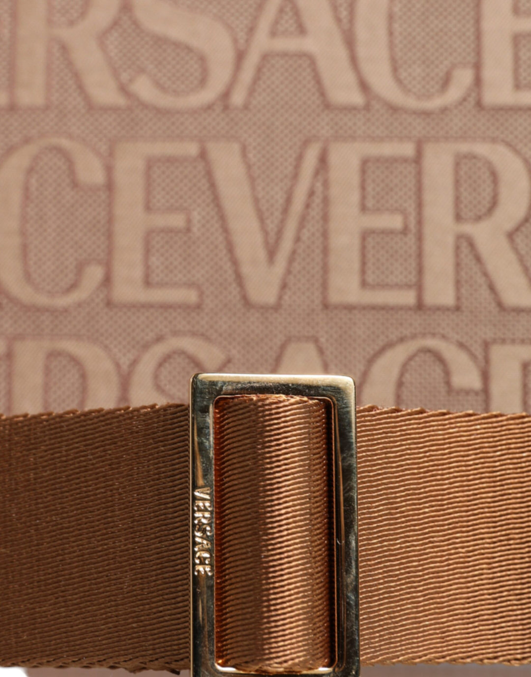 Versace bruine schoudertas met jacquard leren logo en handvat